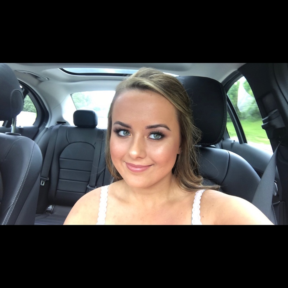 Meet your Posher, Melissa